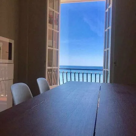 Centralissimo Frontemare Lt0367 Apartment