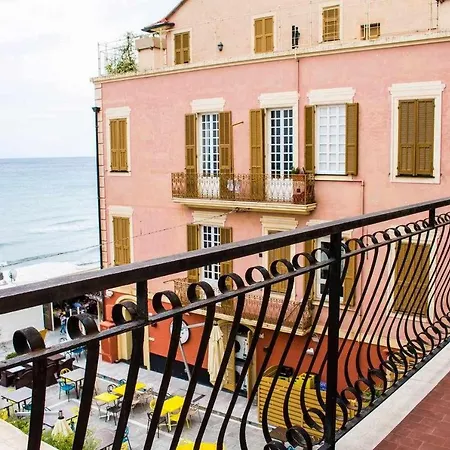 Centralissimo Frontemare Lt0367 Apartment